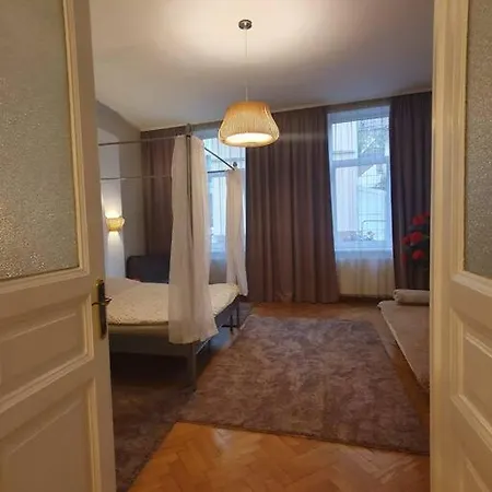 Ap Central Croitorilor Cu Parcare Cluj-Napoca