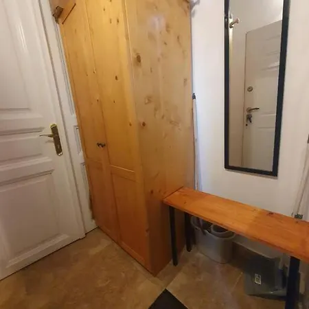 Lägenhet Ap Central Croitorilor Cu Parcare